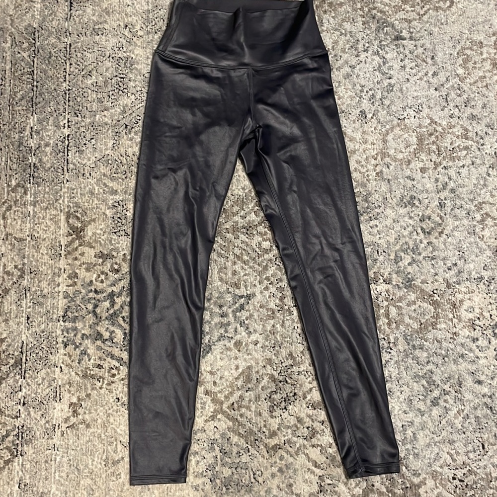 Alo yoga leggings